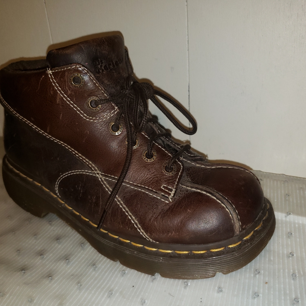Size 10 Dr. Martens Daisy Brown Leather women's Boots y2k 90s vintage shoes